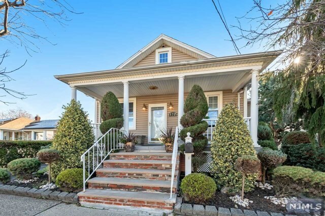 Property Photo:  172 Ames Street  NJ 07601 