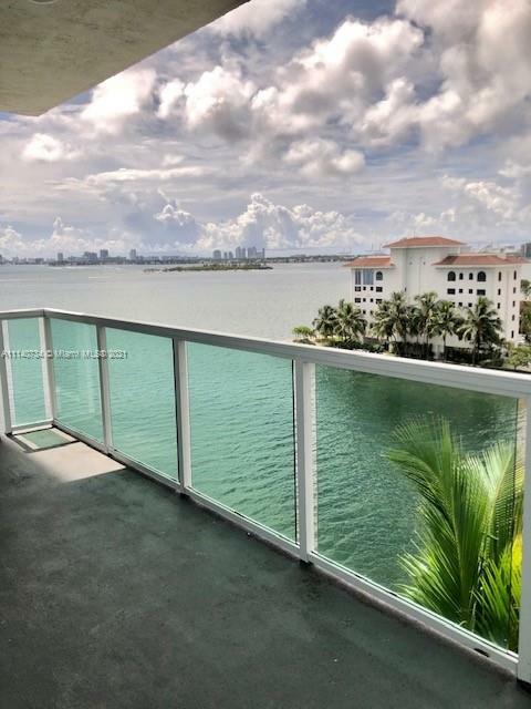 Property Photo: 520 NE 29th St 804 FL 33137