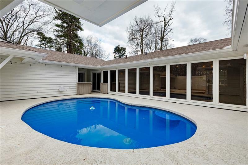 Property Photo: 4101 Dogwood Court GA 30041