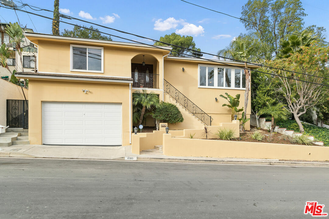 Property Photo:  4185   Crisp Canyon Rd  CA 91403 