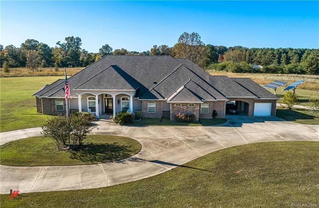 Property Photo:  1500 Fairview Point Road  LA 71051 