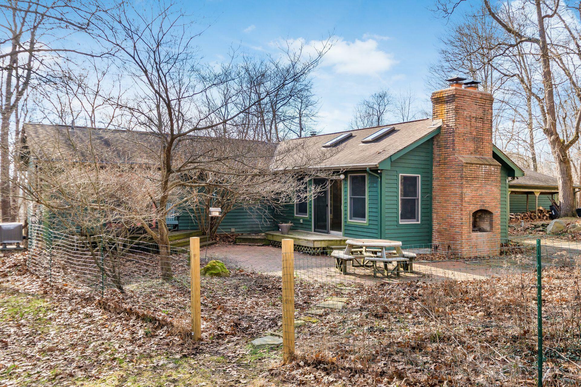 Property Photo:  1795 Welsh Hills NE Road  OH 43023 
