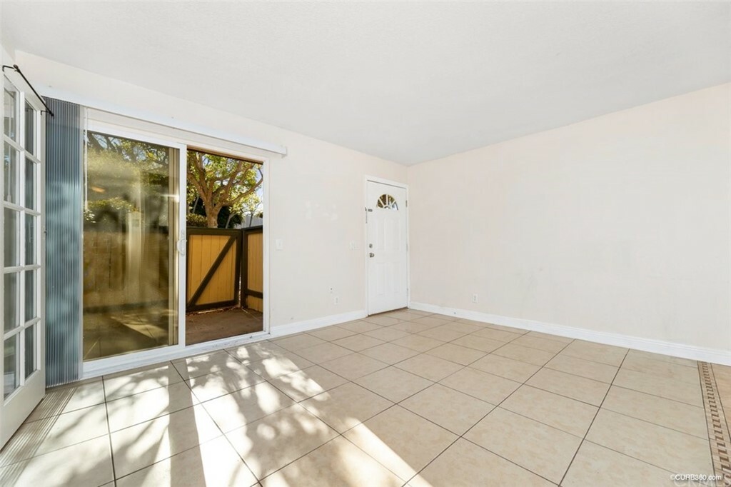 Property Photo:  868 E. Alvarado 42  CA 92028 