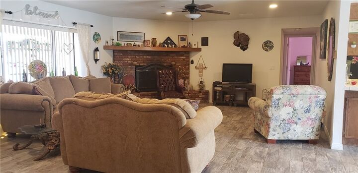 Property Photo:  15620 Apache Road  CA 92307 