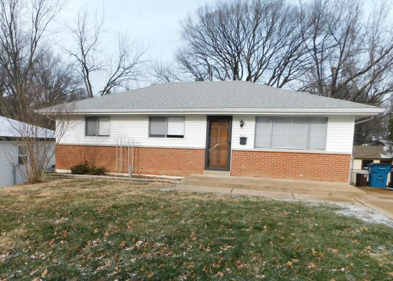 Property Photo:  5621 Welmering Drive  MO 63123 