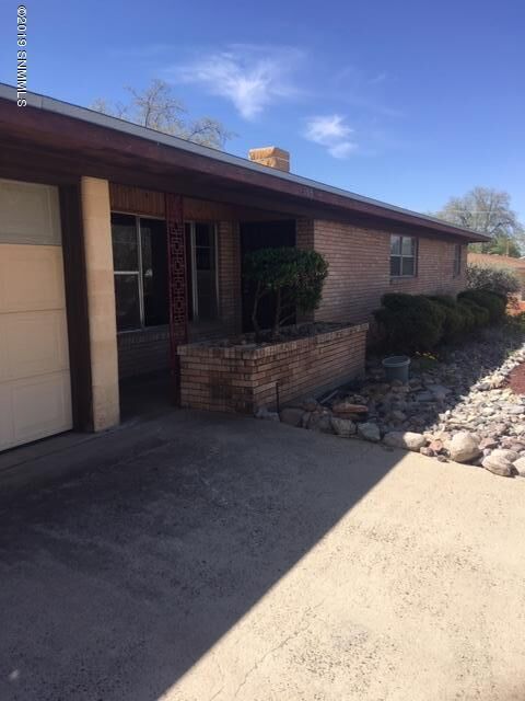 Property Photo:  2165 Thomas Drive  NM 88001 
