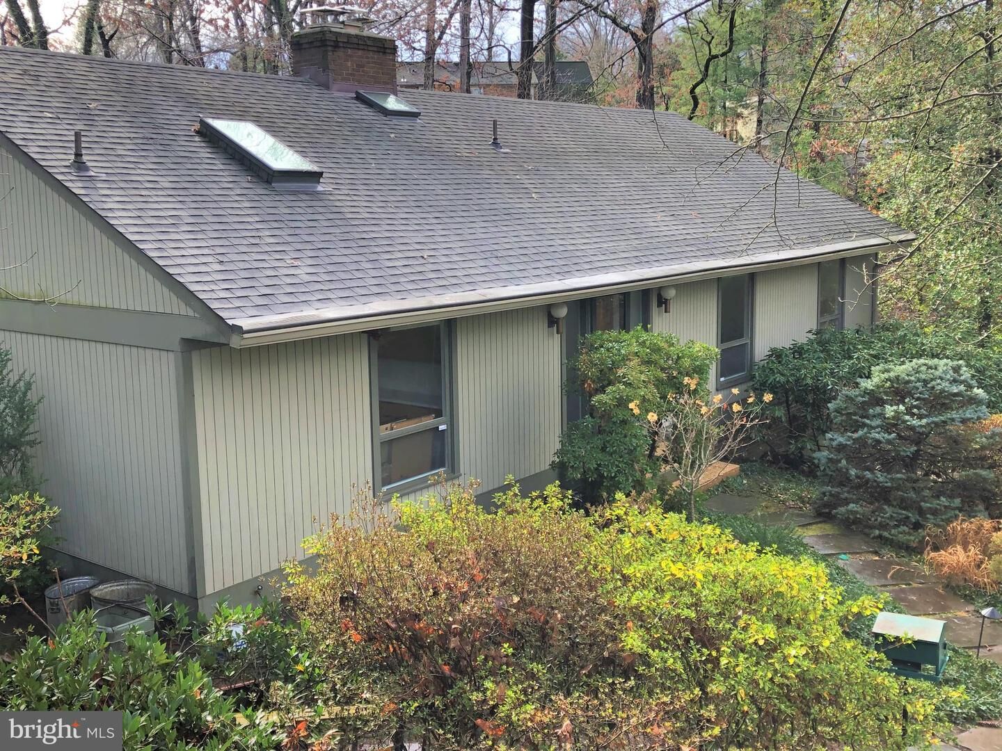 Property Photo:  1715 Hollinwood Drive  VA 22307 