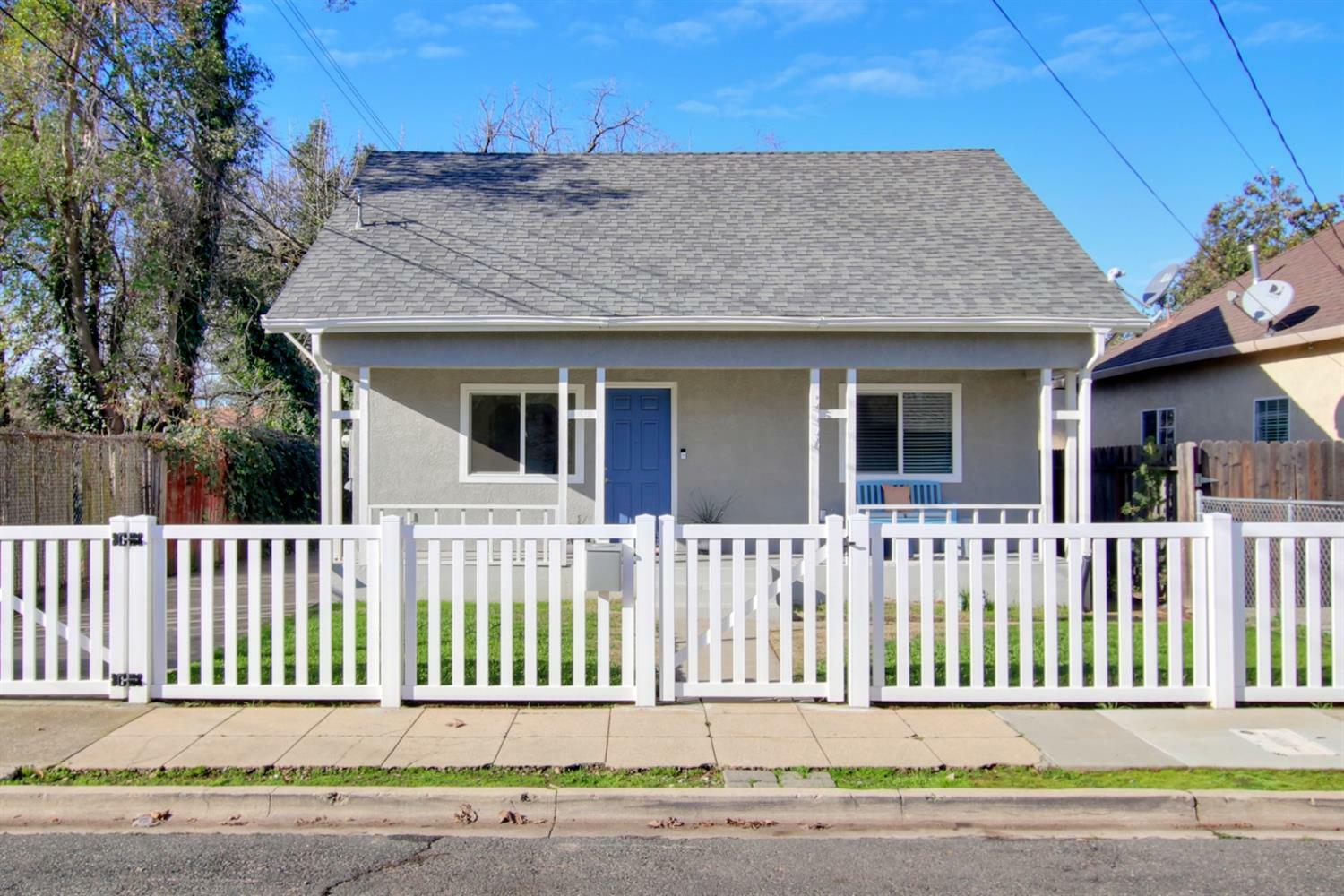 Property Photo:  2776 Santa Clara Way  CA 95817 