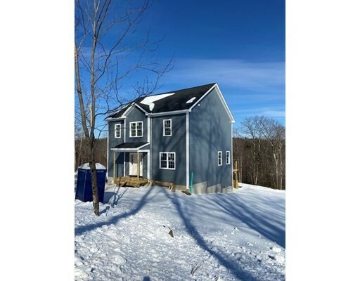 Property Photo: 103 Kenwood Dr MA 01543