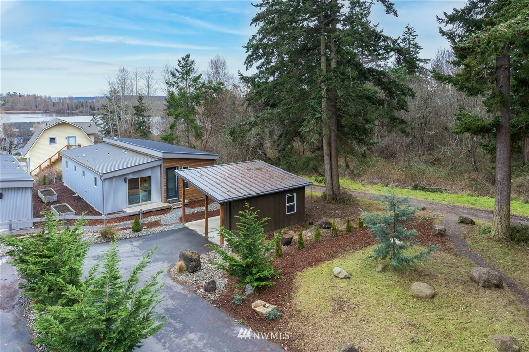 Property Photo:  1608 Hill Street  WA 98368 