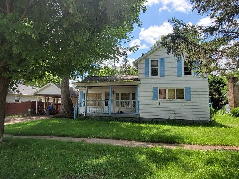 Property Photo: 422 E Second MI 48872
