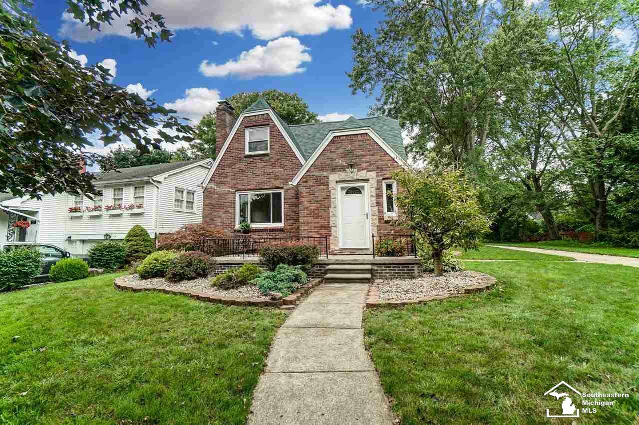 Property Photo:  5871 Parkside Dr.  MI 48161 