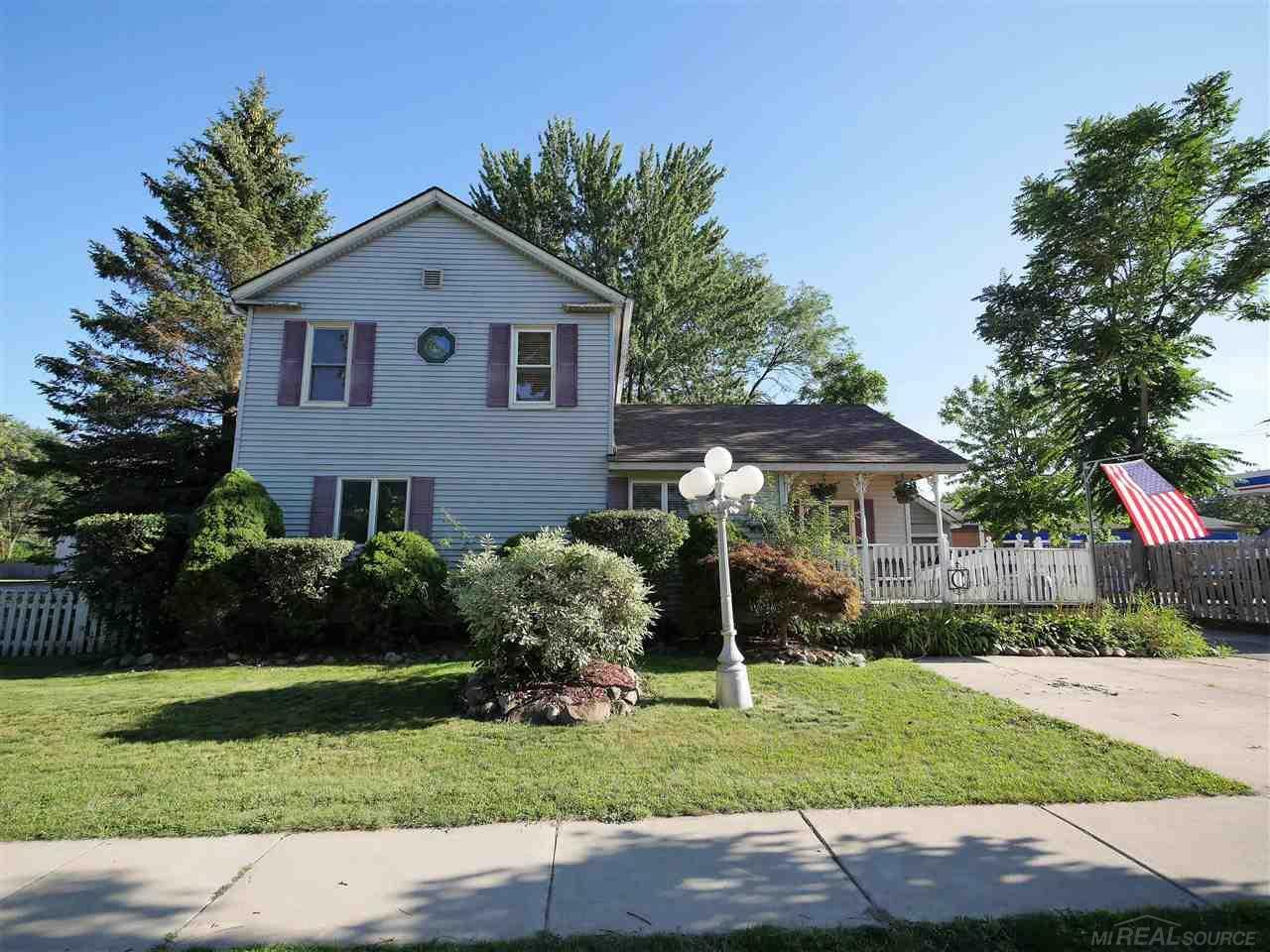 Property Photo: 23140 E Main MI 48005