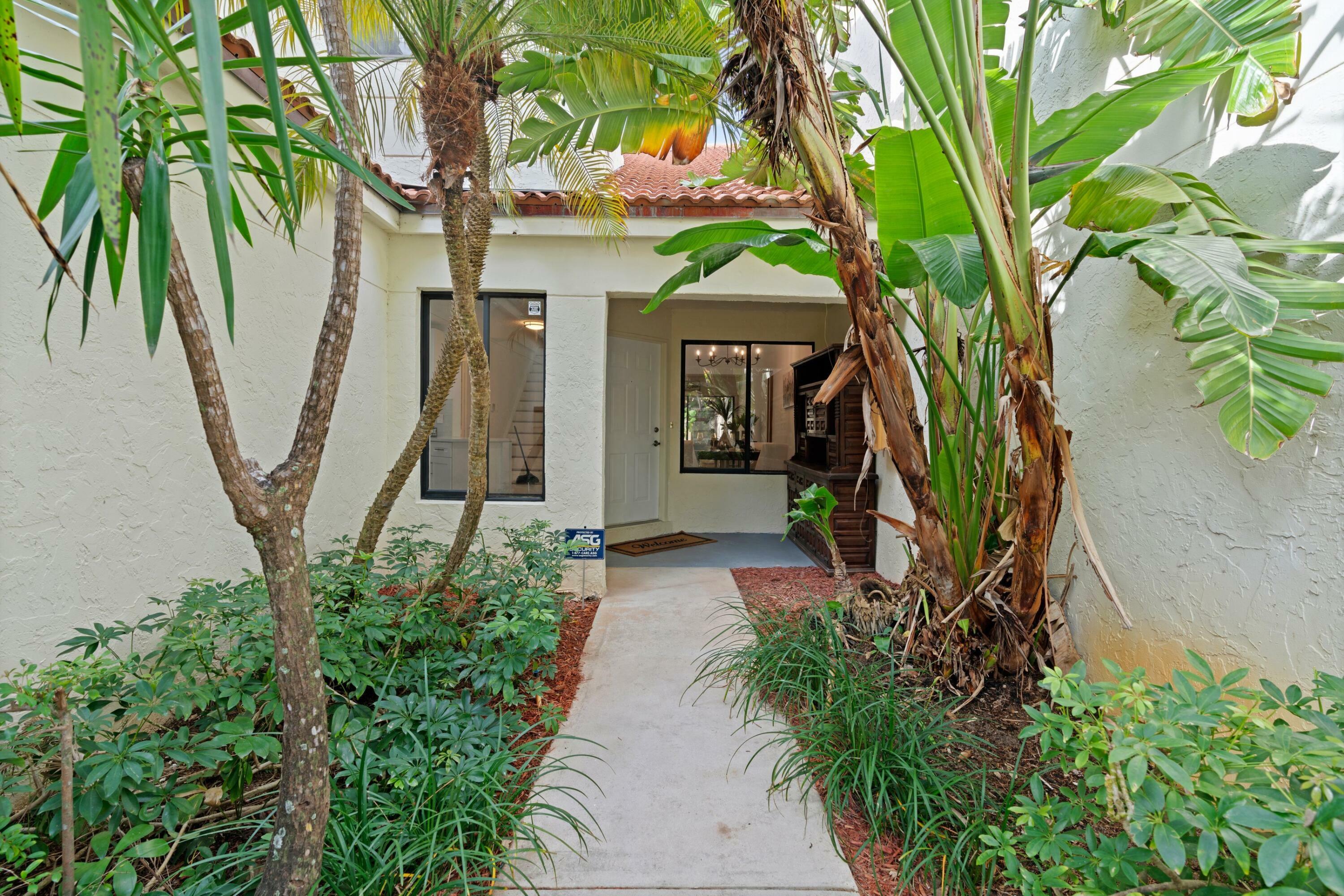 Property Photo:  501 Sea Oats Drive C-2  FL 33408 