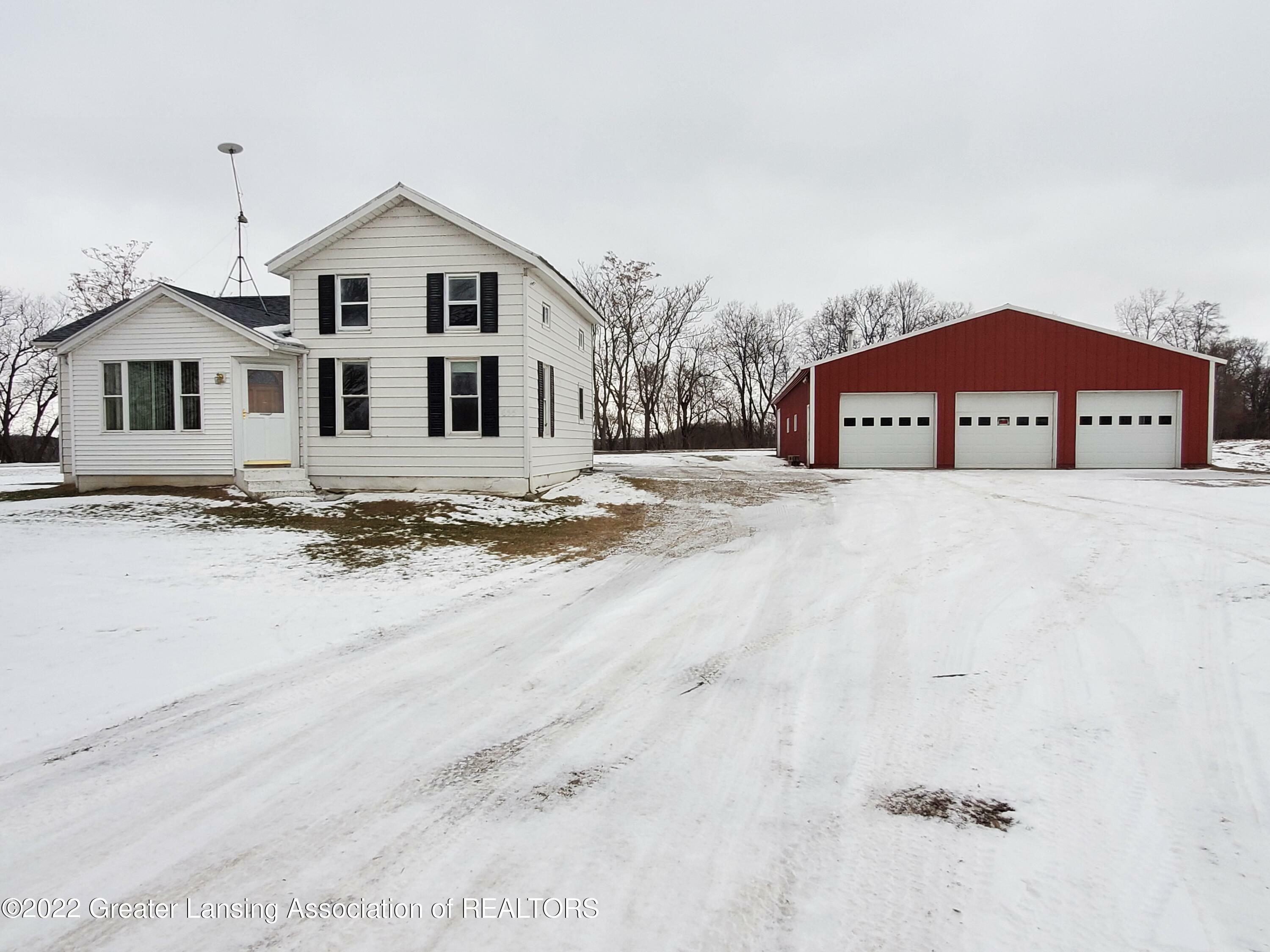 Property Photo: 655 Divine Highway MI 48875