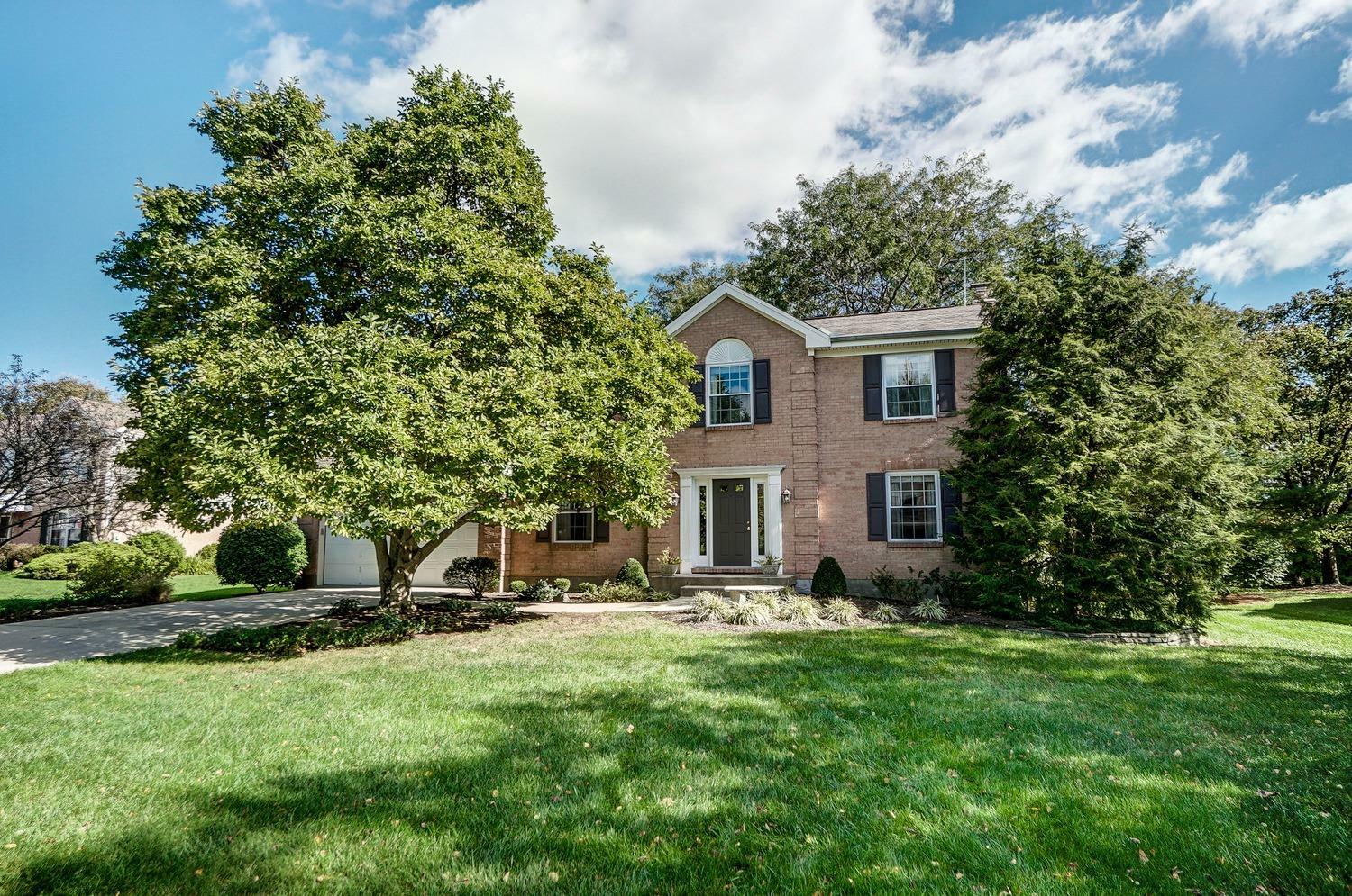 Property Photo: 7970 Stonebarn Dr OH 45069