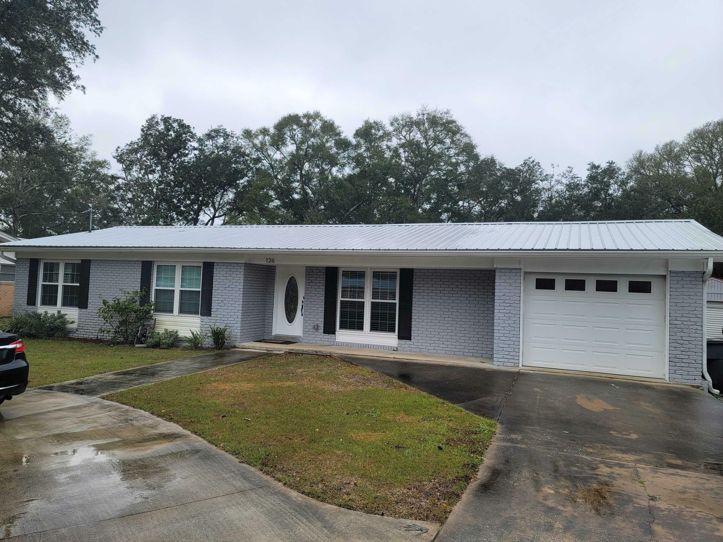 Property Photo:  126 NE Fulmar Circle  FL 32548 