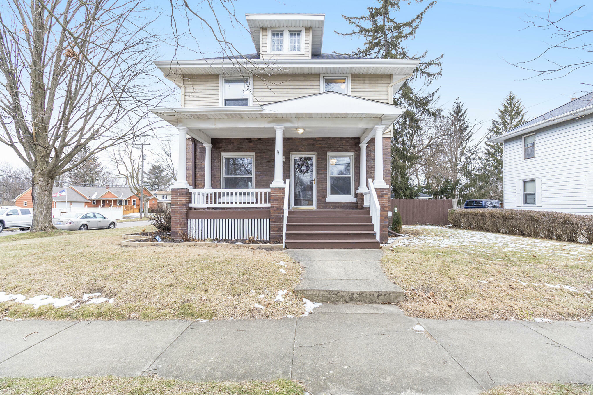 Property Photo:  1012 Fourth Street  MI 49203 