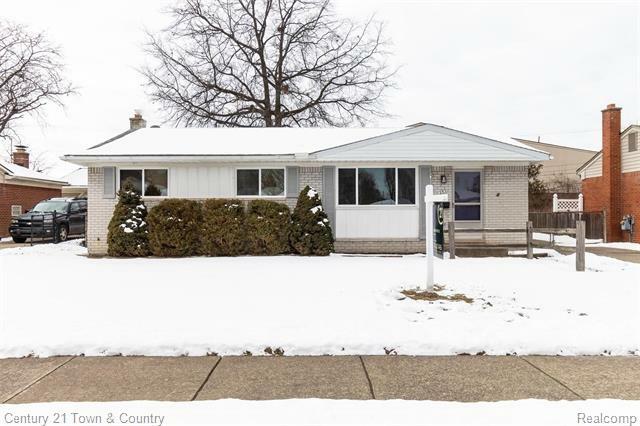 Property Photo:  253 Greenwood Street  MI 48135 