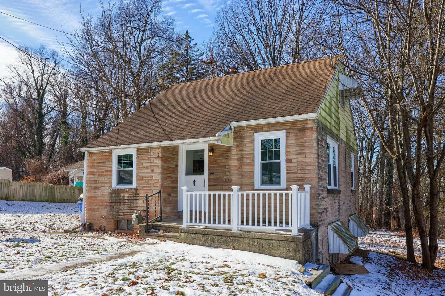 Property Photo: 1268 S Albemarle Street PA 17403