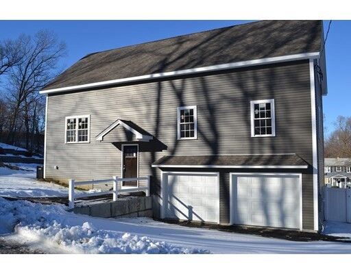 Property Photo:  22 Vivian St  MA 01603 