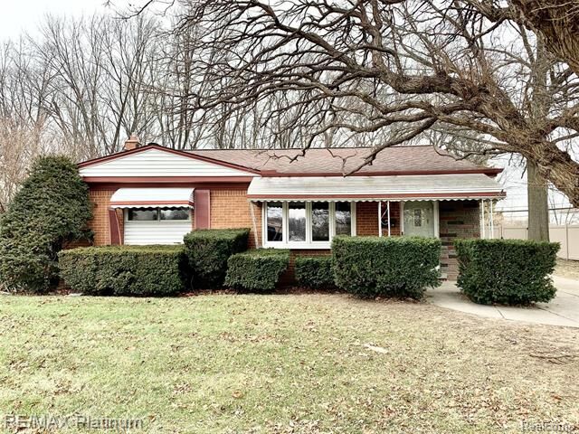 Property Photo:  33406 Avondale Street  MI 48186 