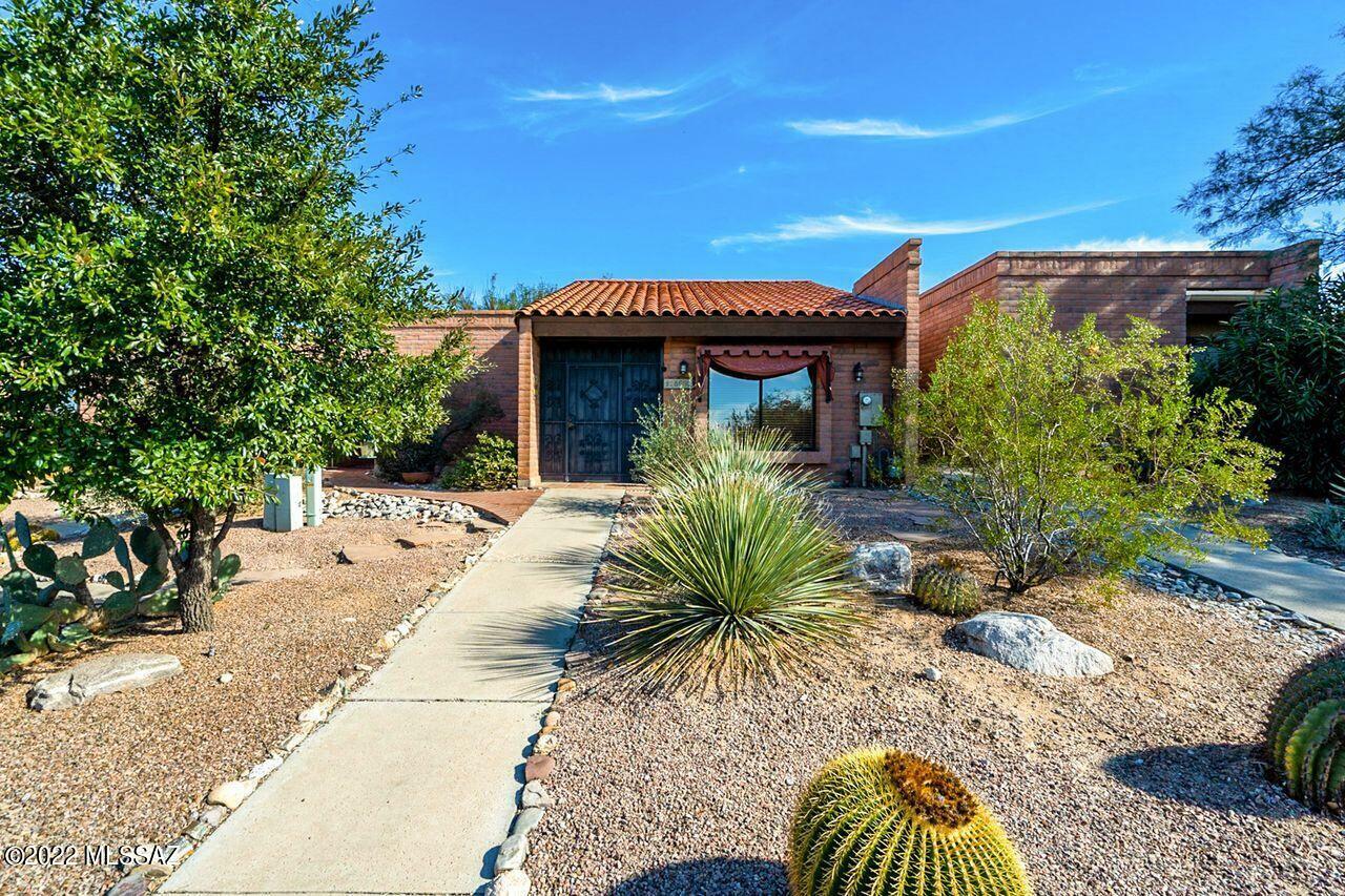 Property Photo:  8692 N Little Oak Lane  AZ 85704 