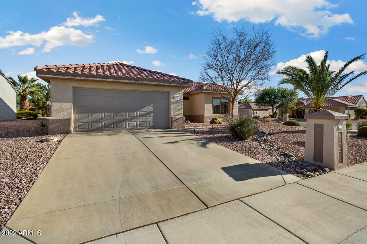 Property Photo:  18301 N Shimmer Lane  AZ 85374 