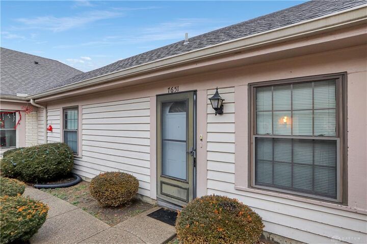 7651 Brams Hill Drive  Washington Twp OH 45459 photo