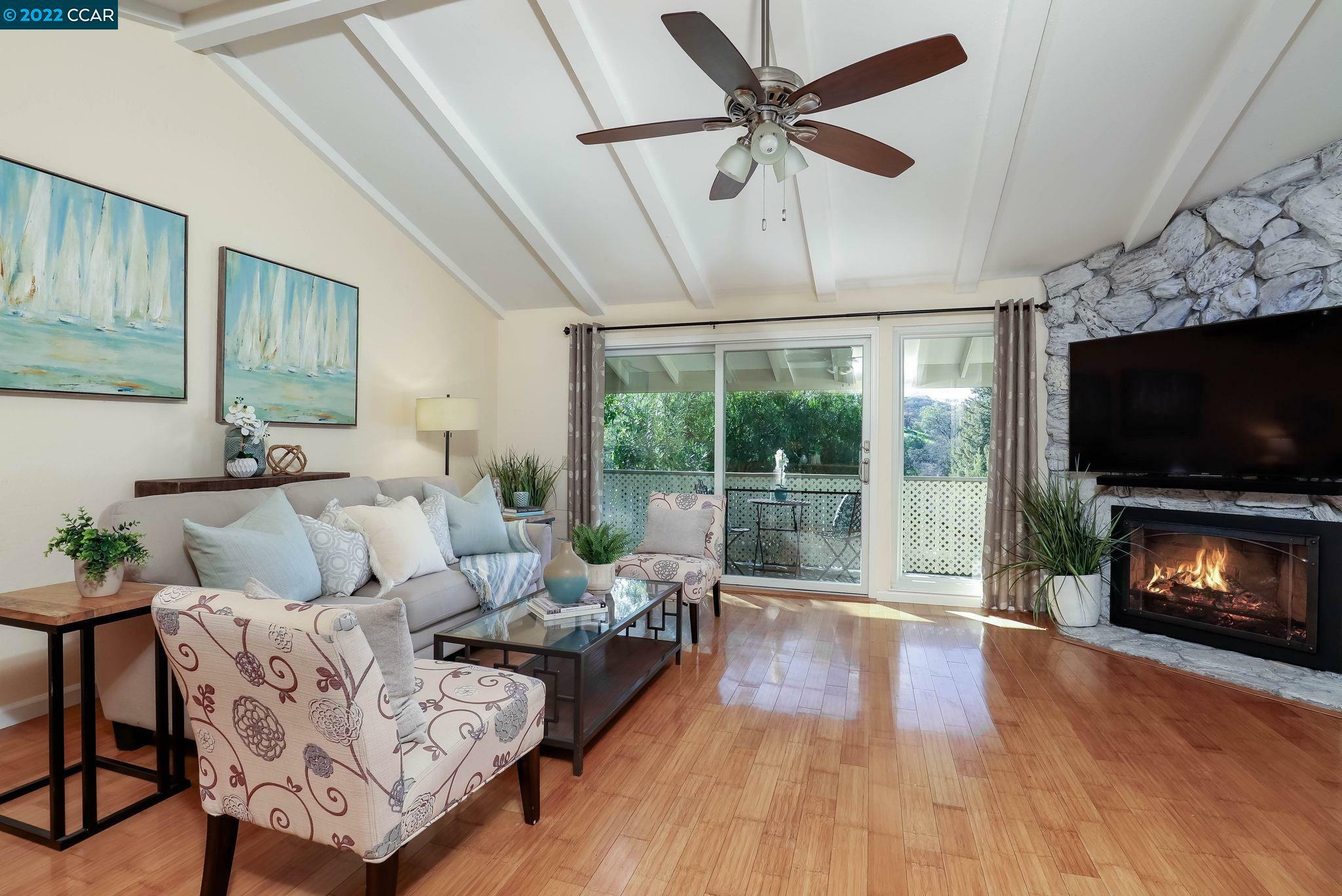 Property Photo: 5 Janin Pl CA 94523