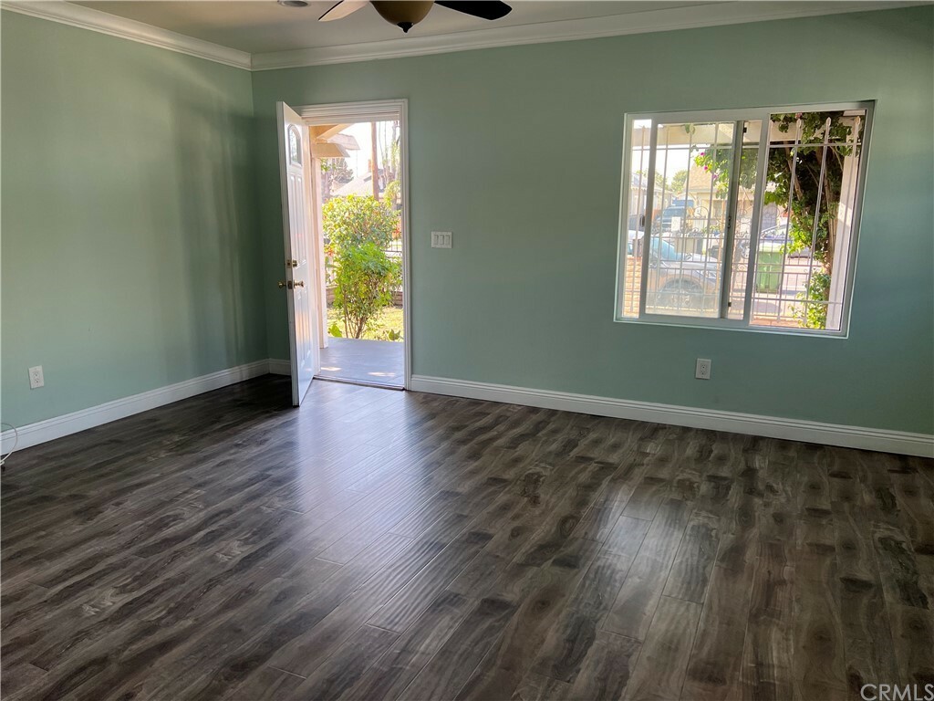 Property Photo: 5322 2nd Avenue CA 90043