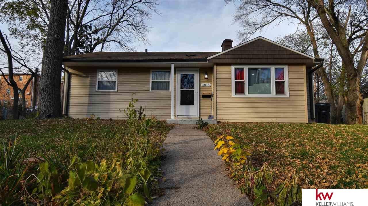 Property Photo: 1818 Mayfield NE 68104
