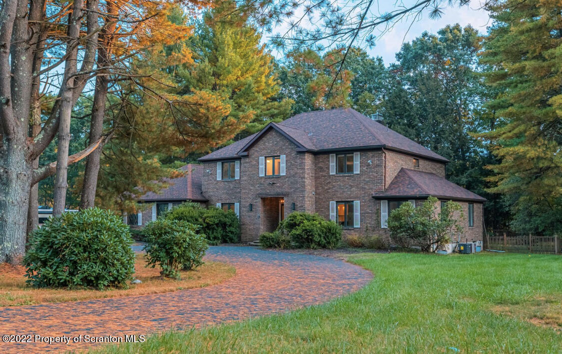 Property Photo: 217 Overlook Drive PA 18360