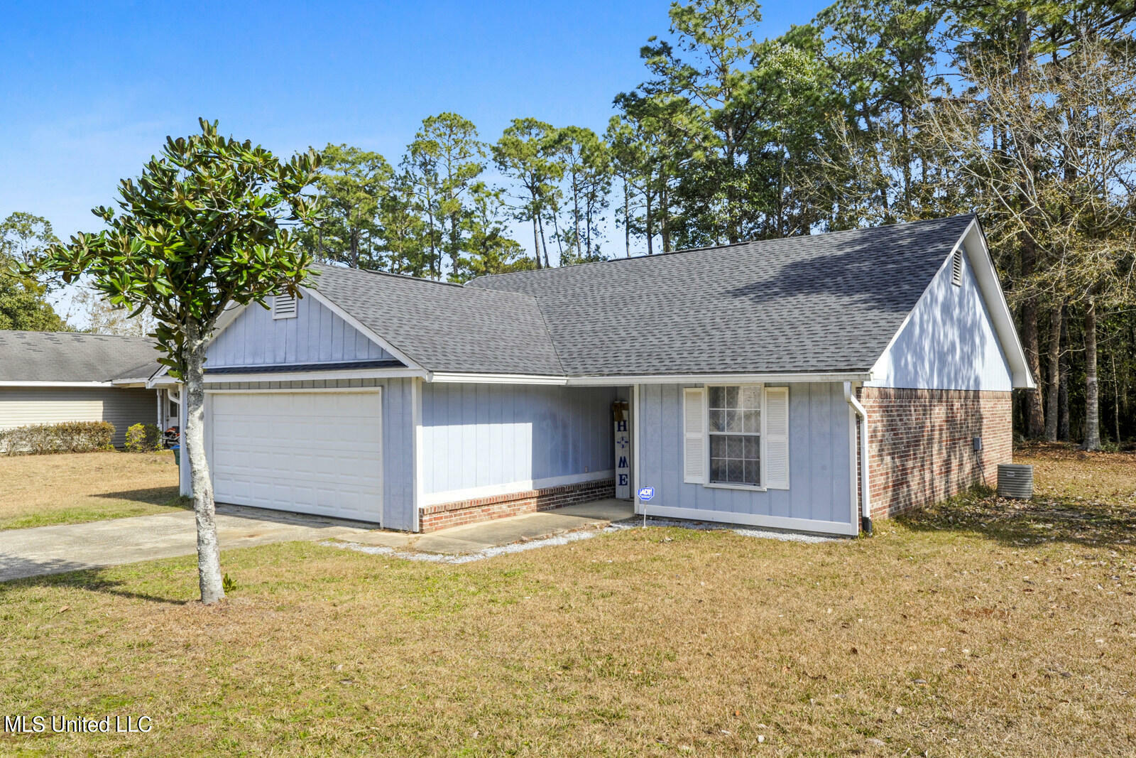 3514 Jo Beth Terrace  Gautier MS 39553 photo