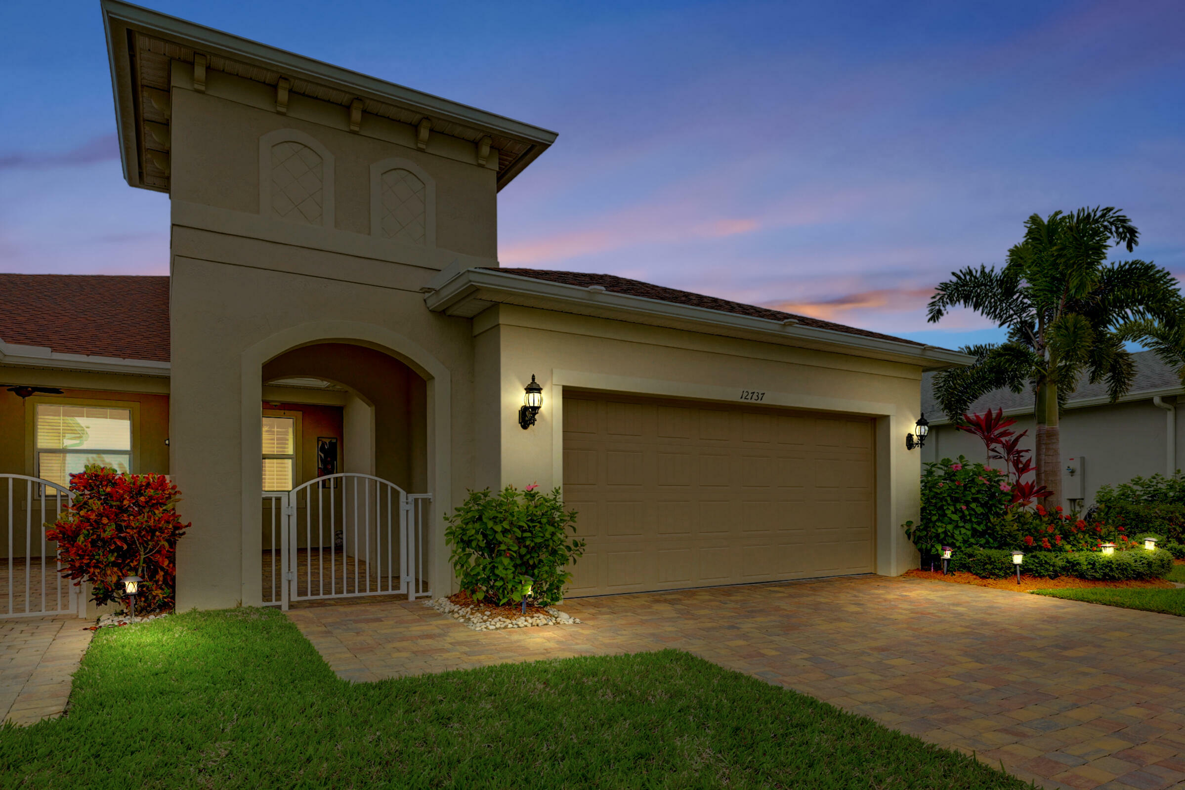 Property Photo:  12737 SW Gingerline Drive  FL 34987 