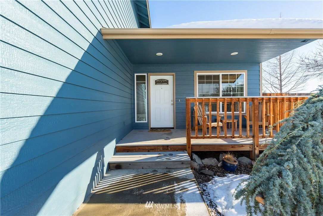 Property Photo:  2604 Semolina Loop  WA 98802 