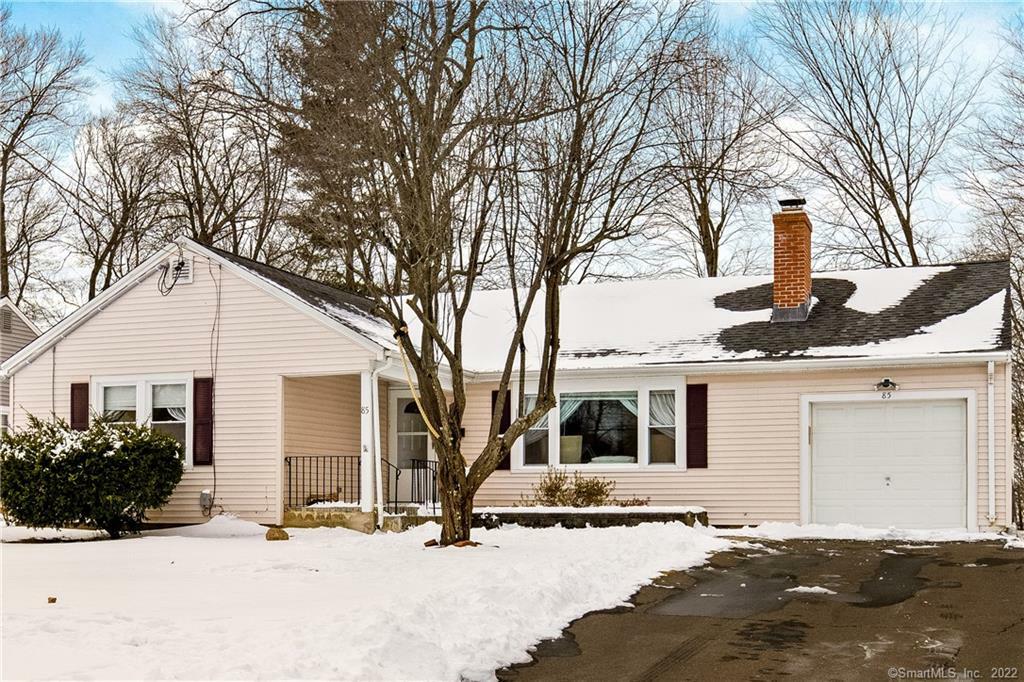 Property Photo:  85 Cumberland Road  CT 06119 