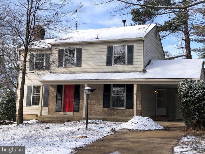 6910 Stoneybrooke Lane  Alexandria VA 22306 photo