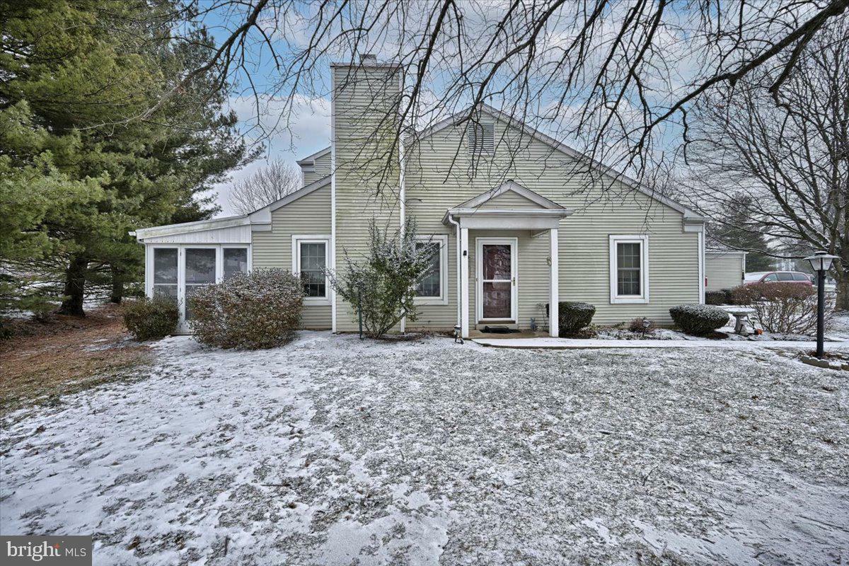 Property Photo:  2180 Wexford Road  PA 17078 