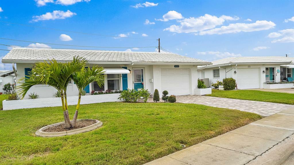 Property Photo:  10020 37th Street N  FL 33782 