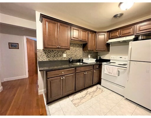 Property Photo: 17 Carey Ave 4 MA 02472