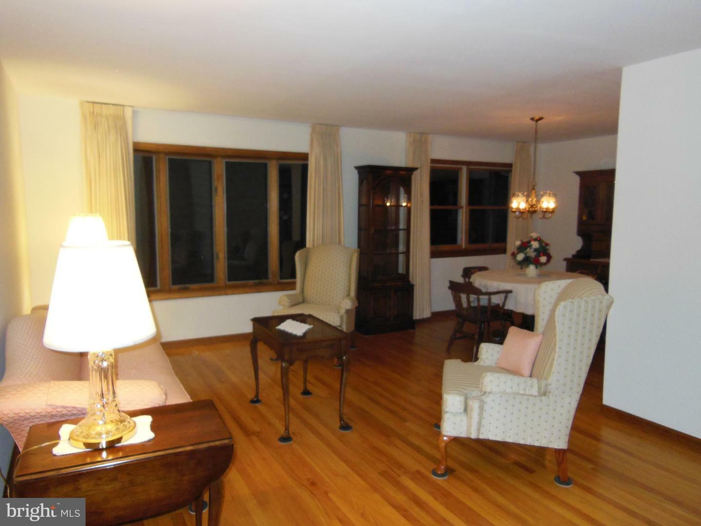 Property Photo: 1804 Arabian Way MD 21047