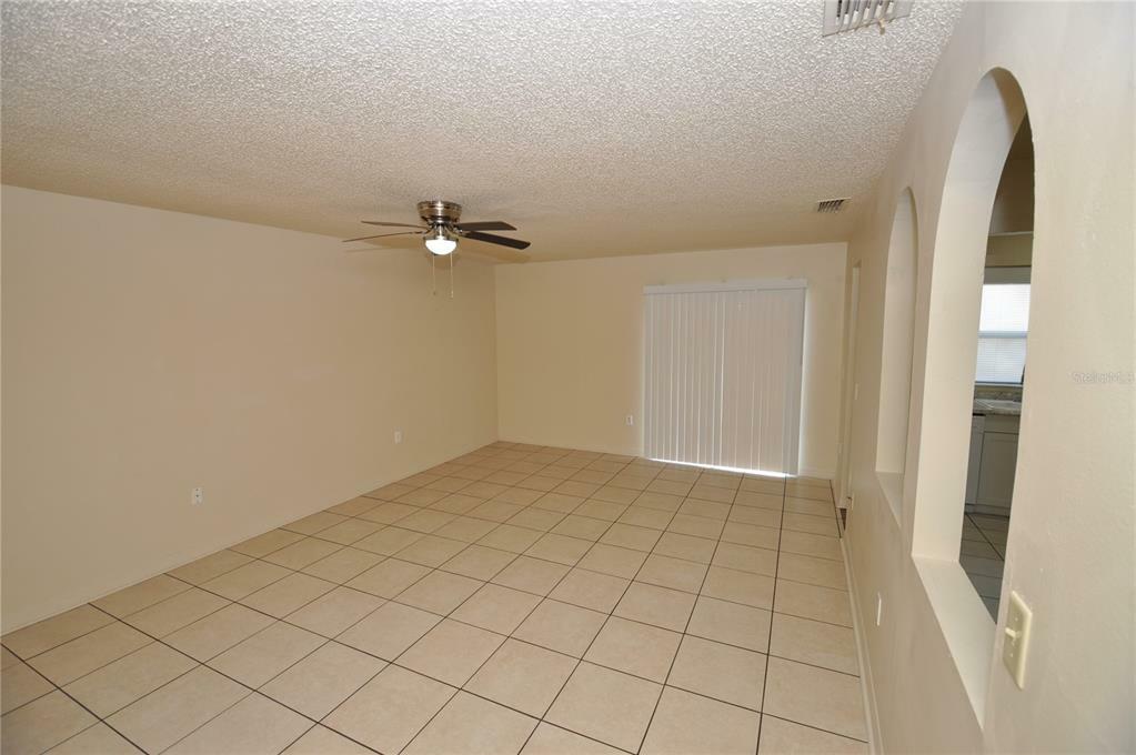 Property Photo:  830 Cinnamon Drive E  FL 33880 