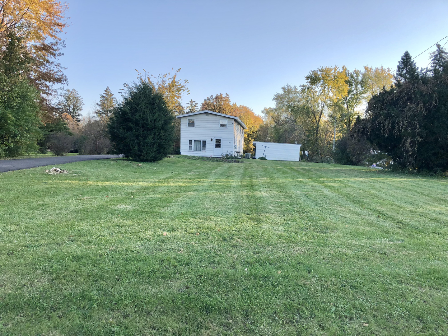 Property Photo:  161 Montgomery Road  IL 60538 