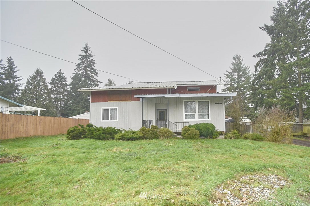 Property Photo:  11640 3rd Avenue S  WA 98168 