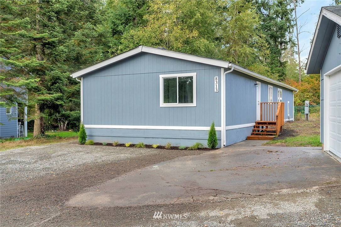 Property Photo:  8313 156th Street Ct E  WA 98375 