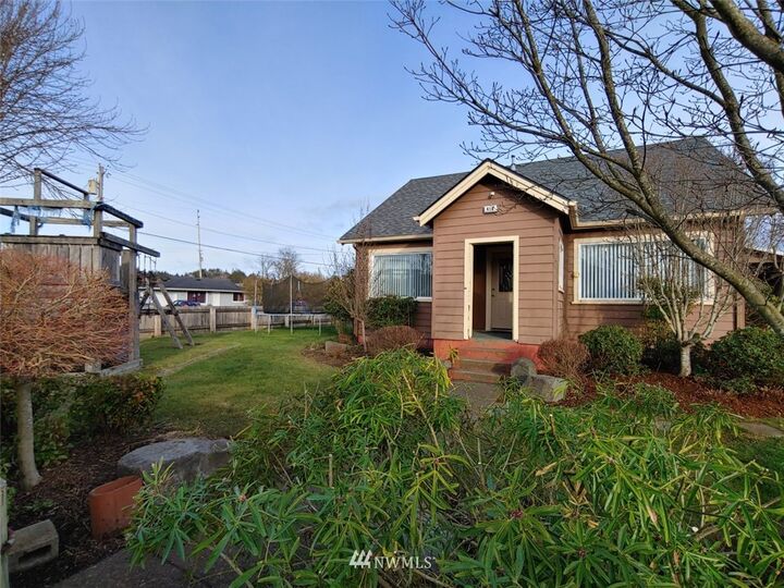 Property Photo: 418 Conger Street WA 98520