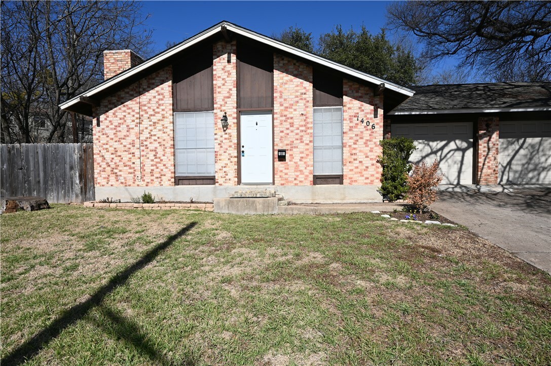 Property Photo:  1406 Valleyridge Circle #101  TX 78704 