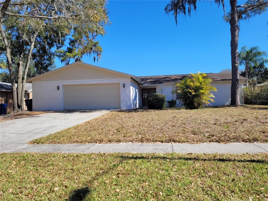 Property Photo: 3714 Sand Pebble Drive FL 33596