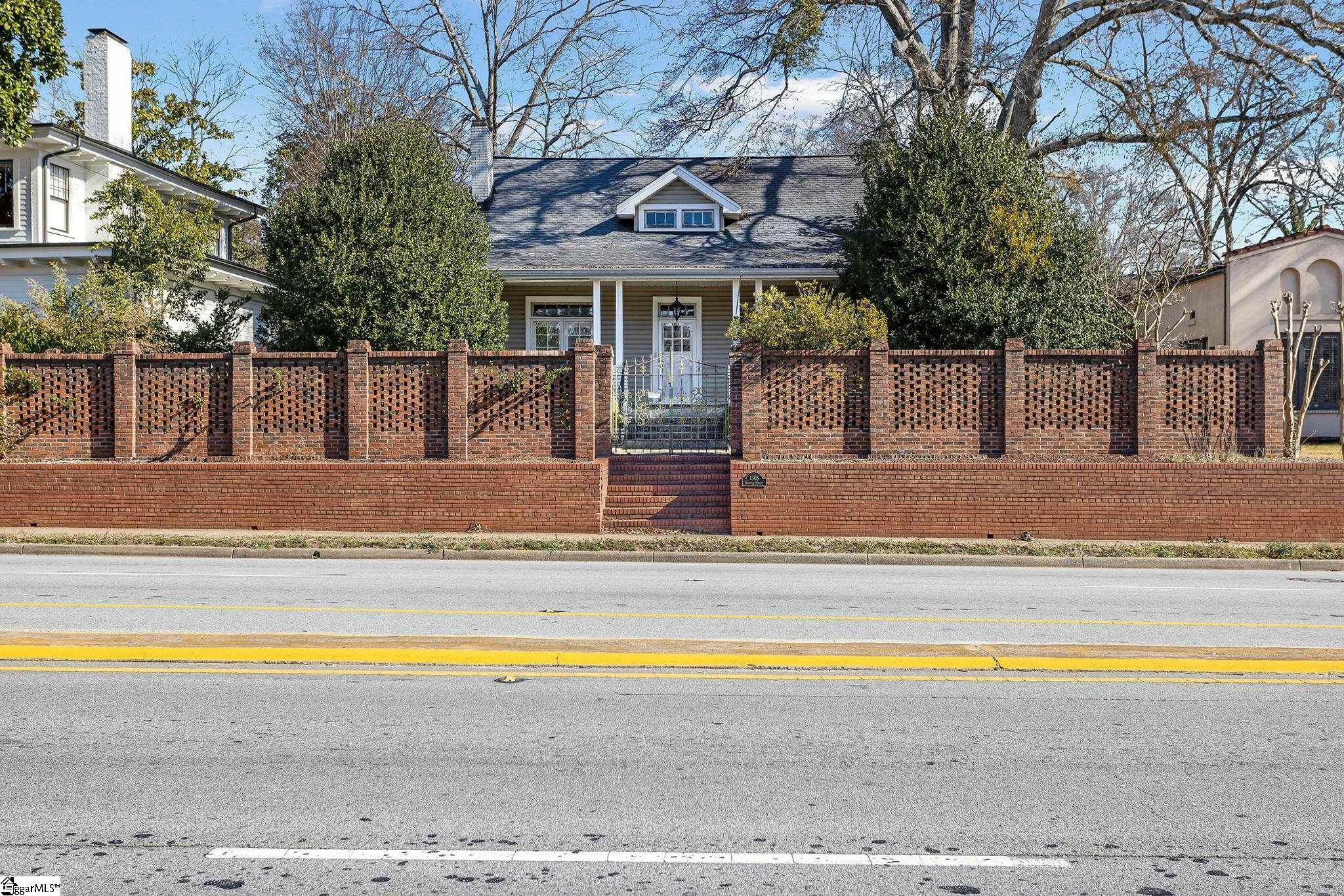 Property Photo:  1305 Augusta Street  SC 29605 